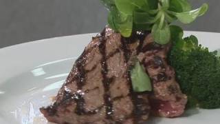 How To Cook Sirloin Steak In A Pan [upl. by Mallin]