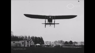 Blériot XI demonstration by Georges Legagneux at Amsterdam 1911 [upl. by Anelrahc]