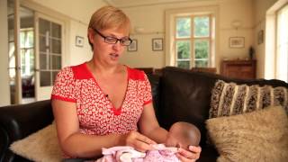 Osteopath gives NEWBORN baby 3 weeks old a COLIC amp REFLUX treatment [upl. by Arlynne355]